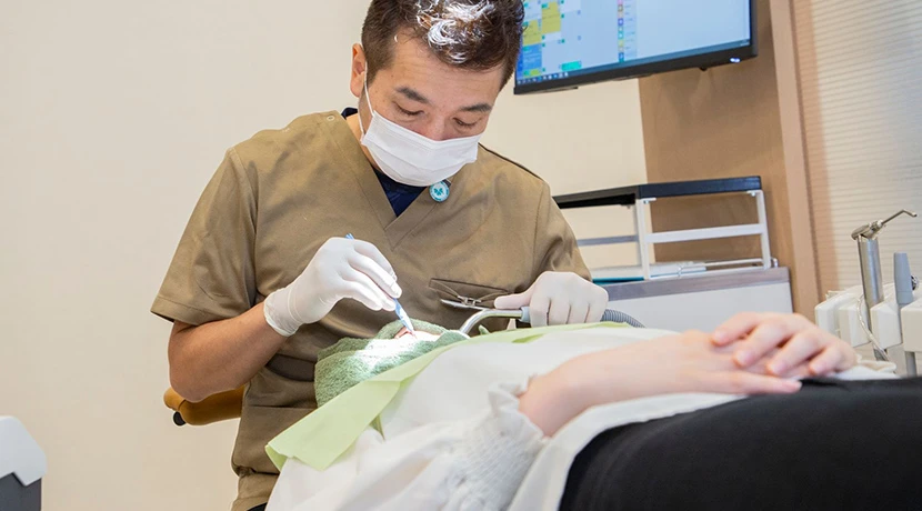 幅広い症例で、確かな技術を 歯科医師